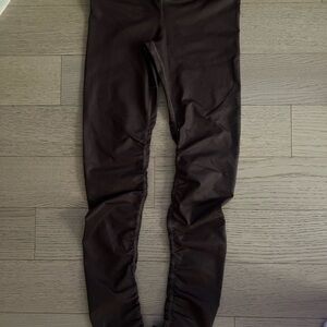 Dark Chocolate Brown Alo Goddess Ruched Leggings